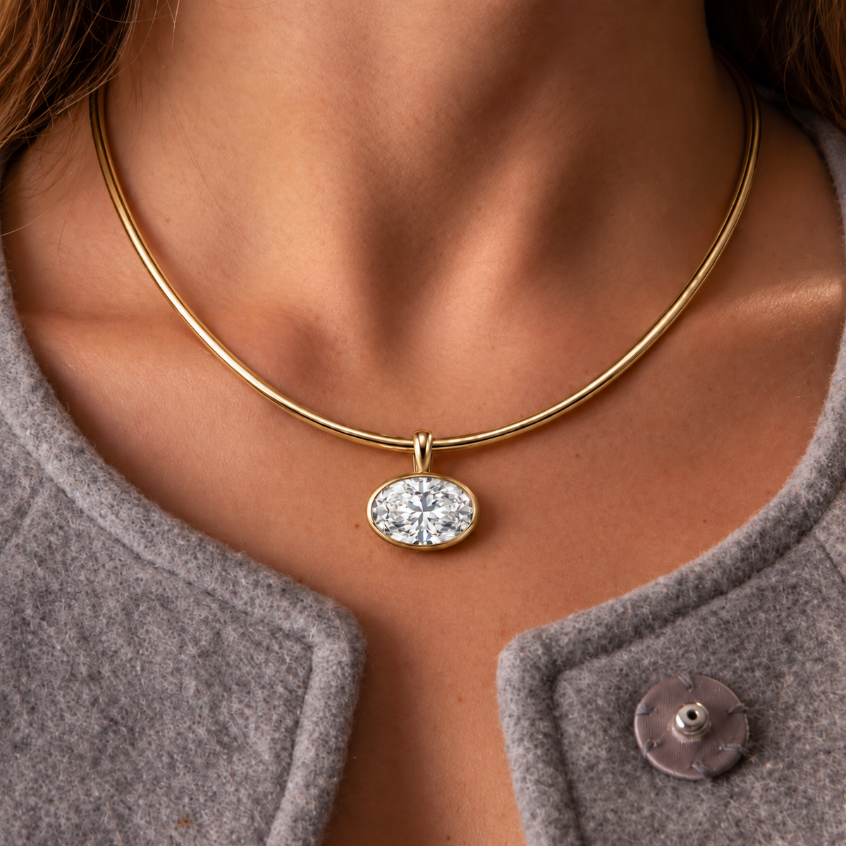 The East West Oval Pendant Necklace
